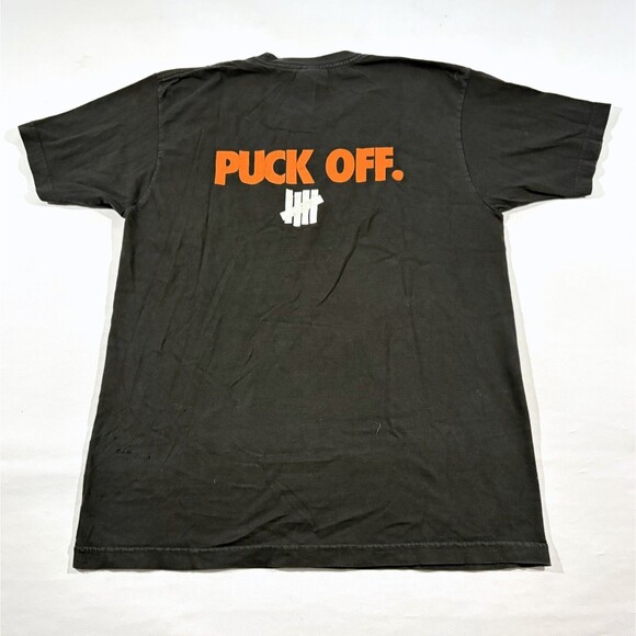 Undefeated Adult Black Puck Off T-Shirt Tee Mens NHL Hockey UNDFTD Sz L HOLES - Picture 8 of 11